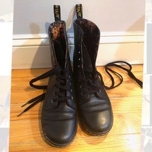 dr martin black friday